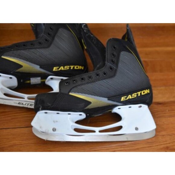 Easton Stealth 65S ice hockey skates. Size 9.5 - Picture 2 of 5